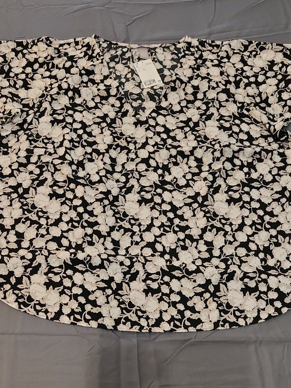 H&M Women’s Floral Blouse – XXL – NWT